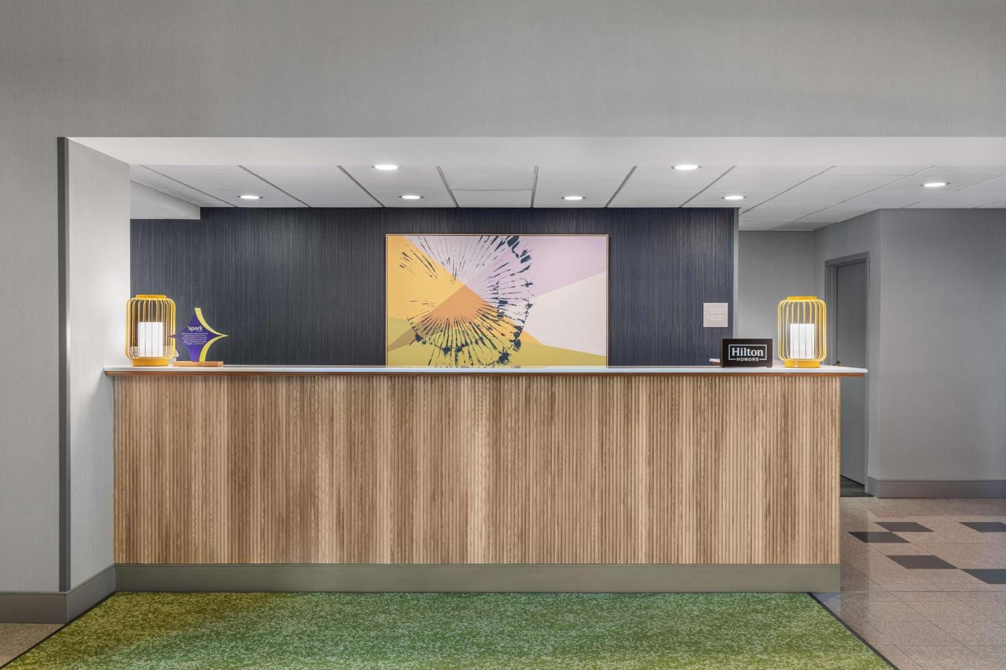 Spark By Hilton Winchester Exterior foto